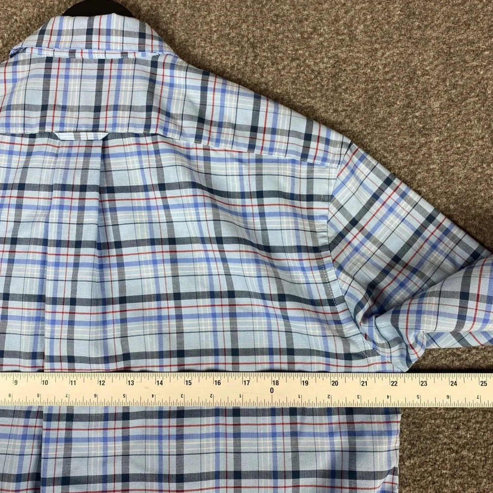 Towncraft‎ Mens Shirt Size M Blue Plaid Wrinkle Free Short Sleeve Button Up